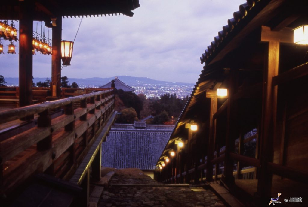 Todai-ji Temple©NARA TOURISM FEDERATION/©JNTO
