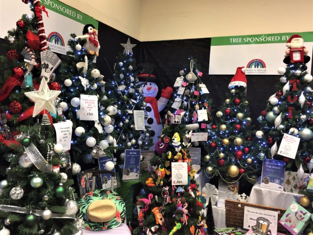 Francis House Festival of Trees 2019 Lowry Outlet