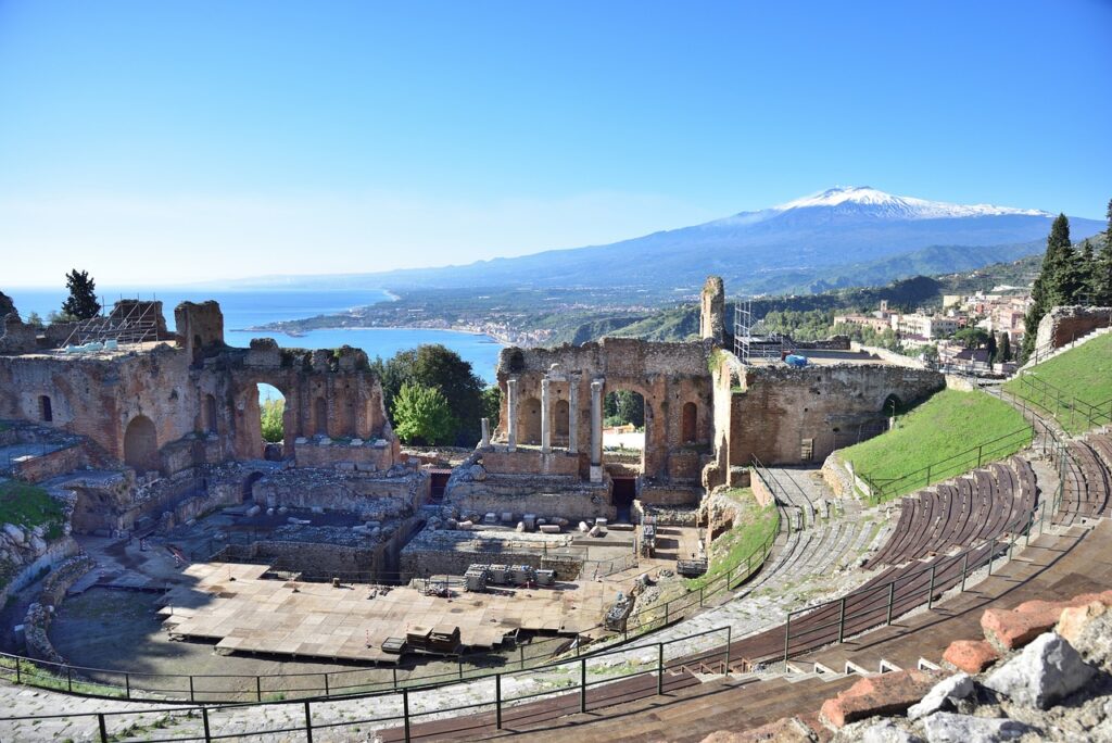 Sicily Image by Guy Rey-Bellet from Pixabay