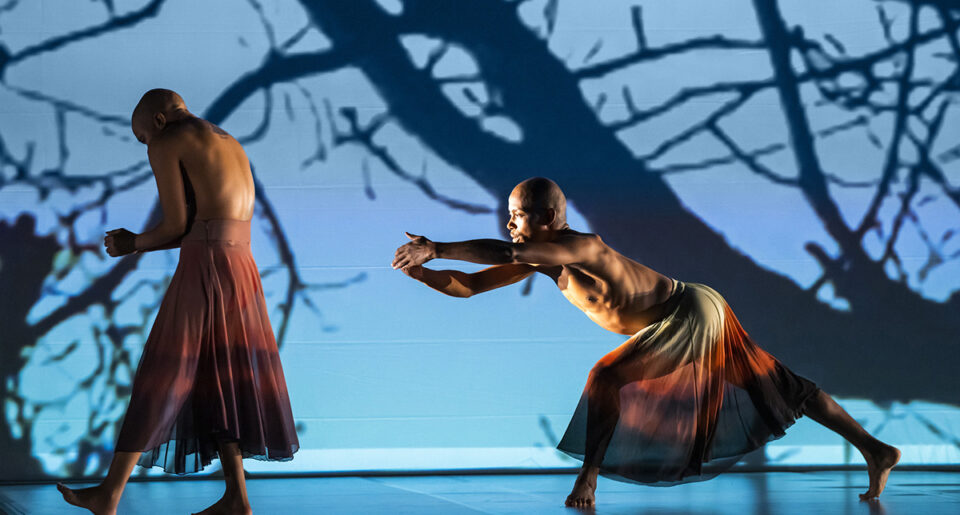 A scene from The Sacrifice by Dada Masilo @ La Villette Theatre, Paris. A Dance Consortium production. ©Tristram Kenton