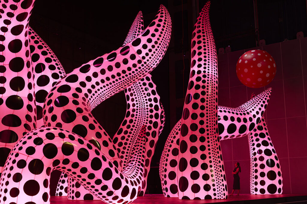 Installation view from Manchester International Festival 2023 exhibition ‘Yayoi Kusama: You, Me and the Balloons’ at Aviva Studios. Images © David Levene.