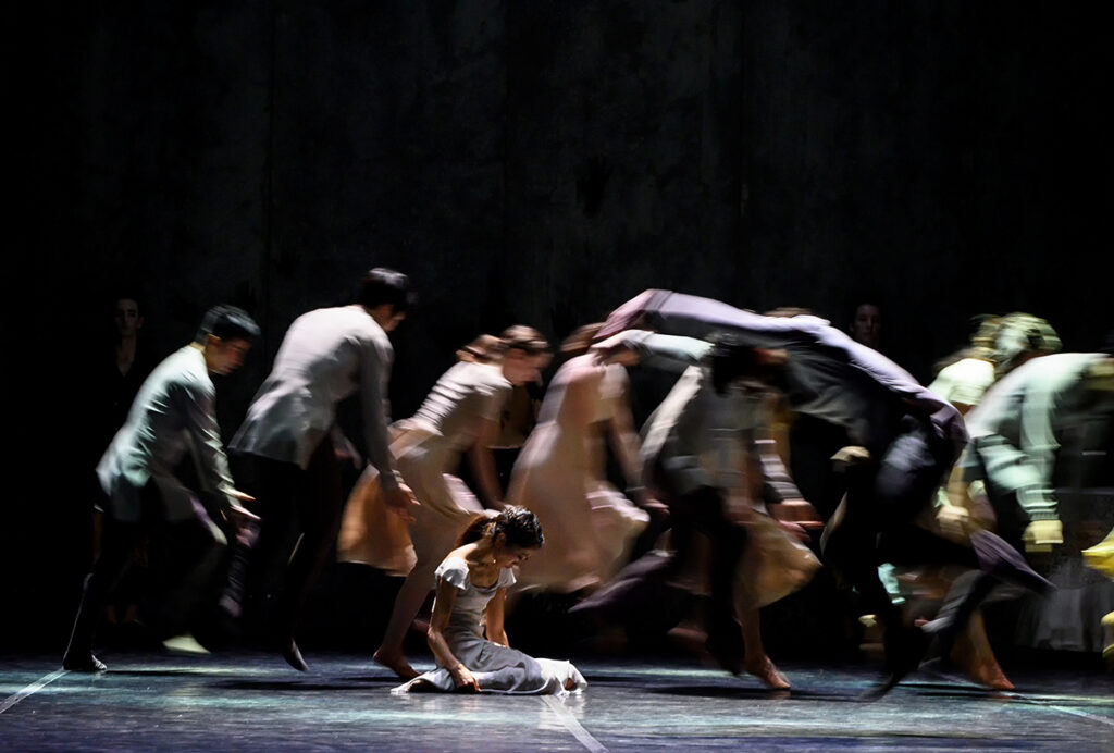 Erina Takahashi and English National Ballet in Akram Khan's Giselle © Laurent Liotardo