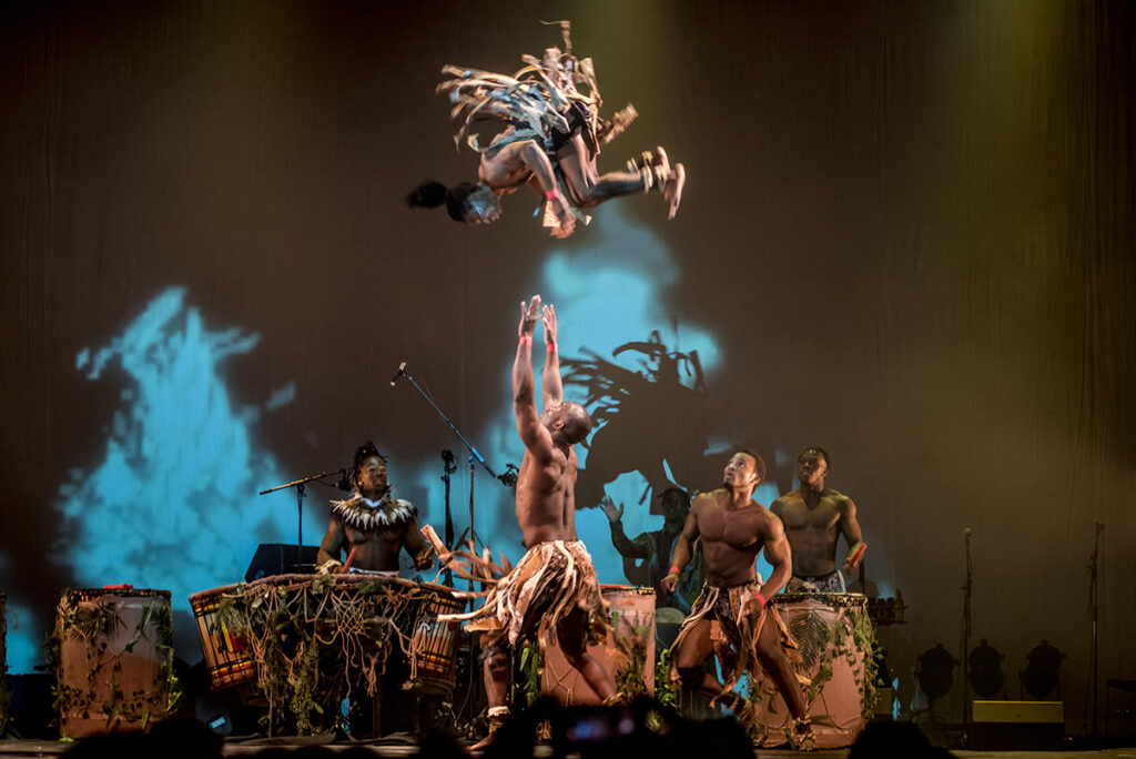 Kalabanté Productions, Afrique en Cirque ©Peter Graham