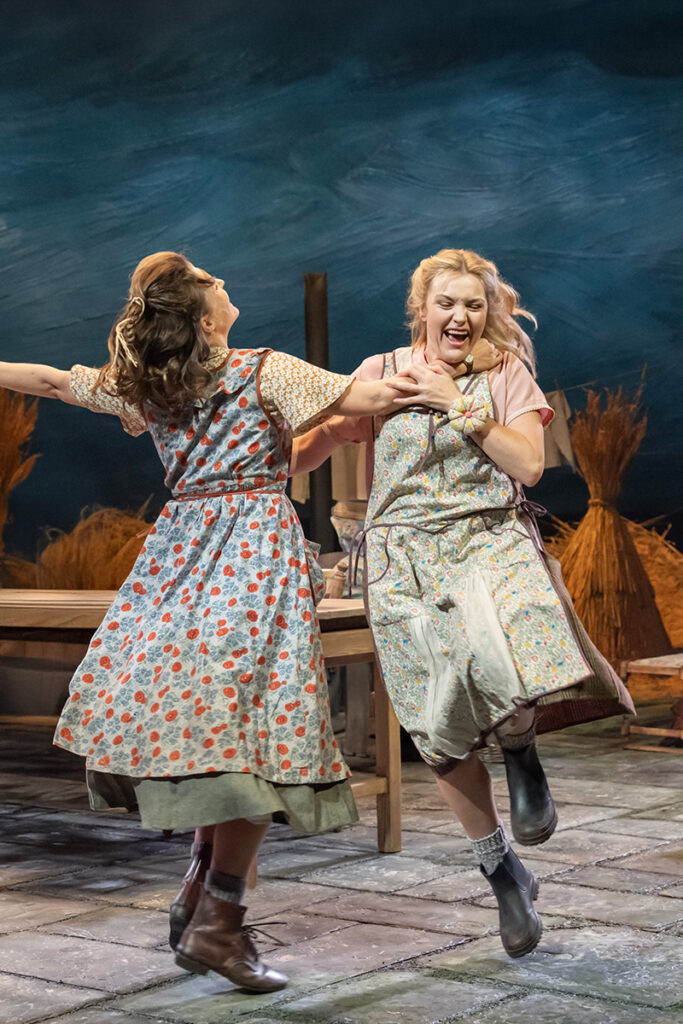 Siobhan O Kelly Margaret and Rachel OConnell Rose in Dancing at Lughnasa. Photo by Johan Persson
