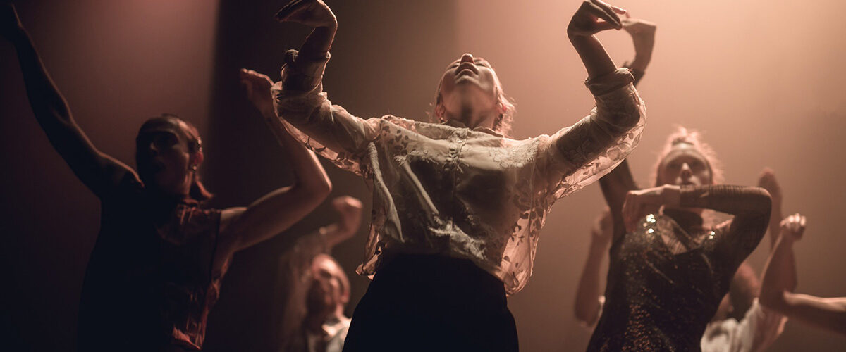 Theatre of Dreams - Tom Visser