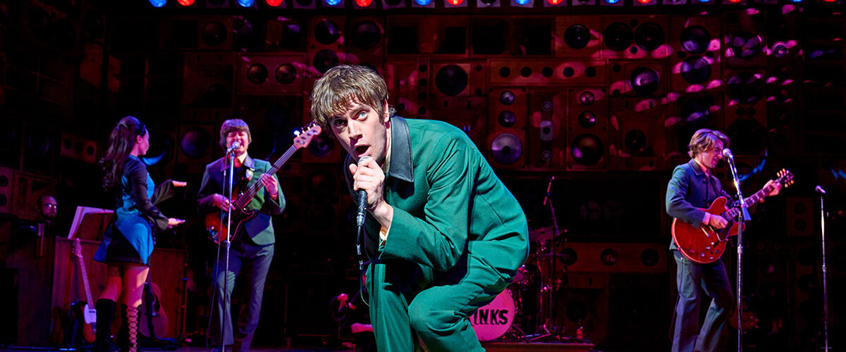 SUNNY AFTERNOON UK Tour. Danny Horn and Company. Photo Manuel Harlan