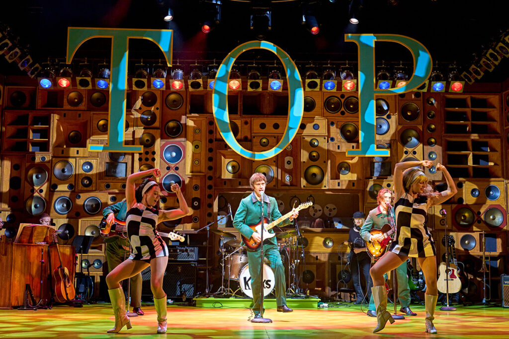 SUNNY AFTERNOON UK Tour. Danny Horn and Company. Photo Manuel Harlan