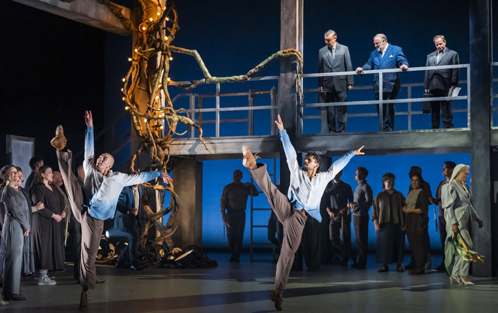 Susanna by Handel. An Opera North production in partnership with Phoenix Dance Theatre.Photo by Tristram Kenton