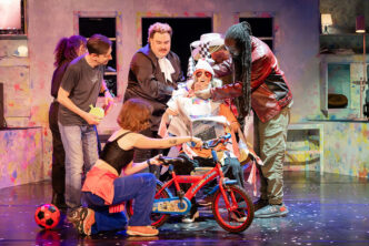 Perfect Show For Rachel Photo by Ikin Yum