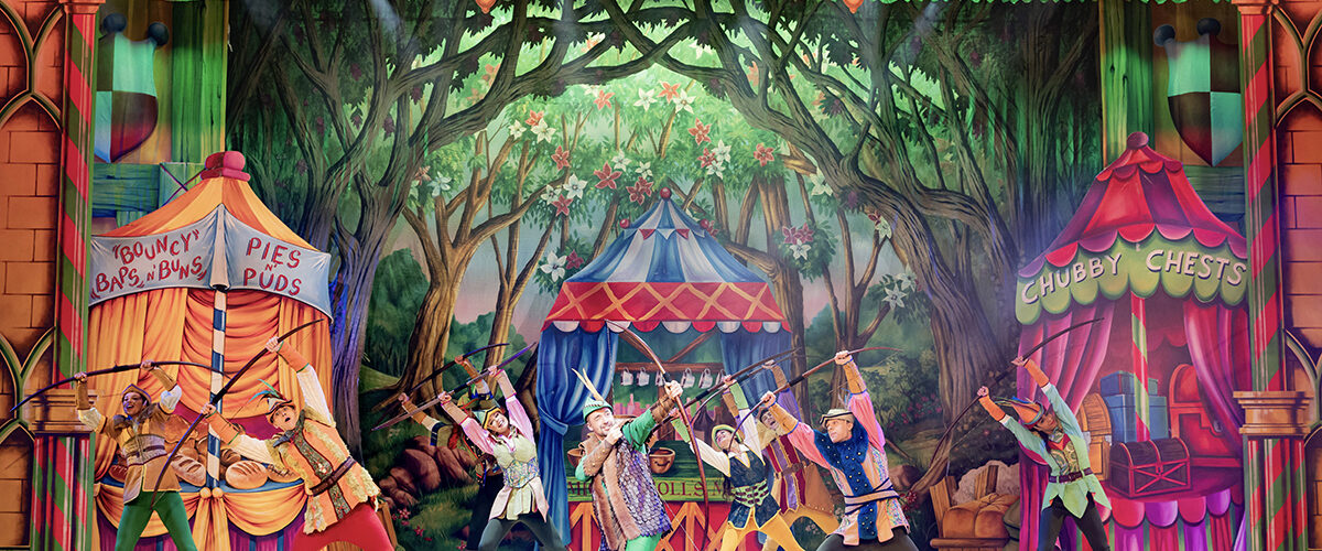 Jason Manford and ensemble in Robin Hood