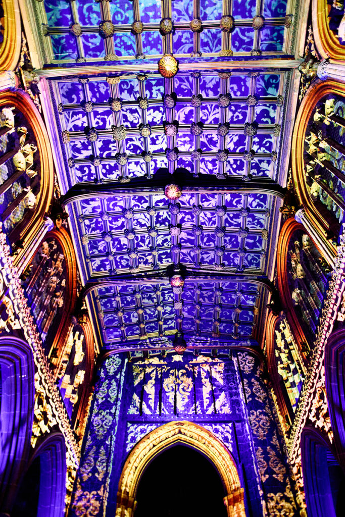 LUMINISCENCE UK Premiere - Photo Lorraine Worsley-Carter