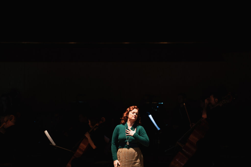 Lucy Crowe, ENO’s Cosi fan tutte 2026, The Bridgewater Hall © Matthew Johnson Photographer