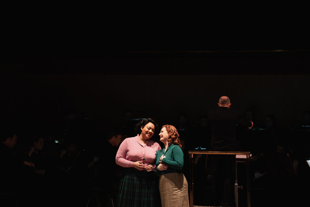 Taylor Raven, Lucy Crowe, ENO’s Cosi fan tutte 2026, The Bridgewater Hall © Matthew Johnson Photographer