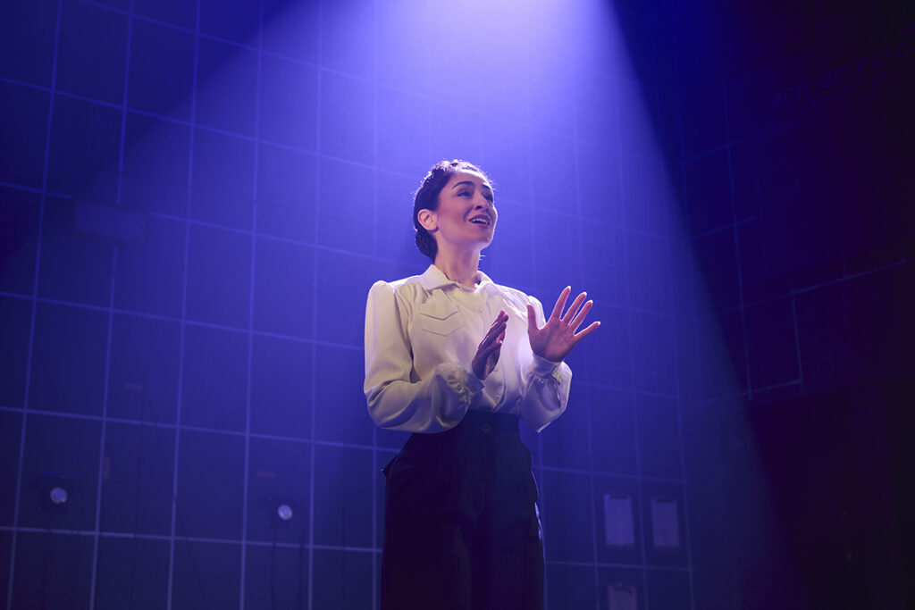 Charlotte Hanna-Williams as Jean Leslie credit Matt Crockett