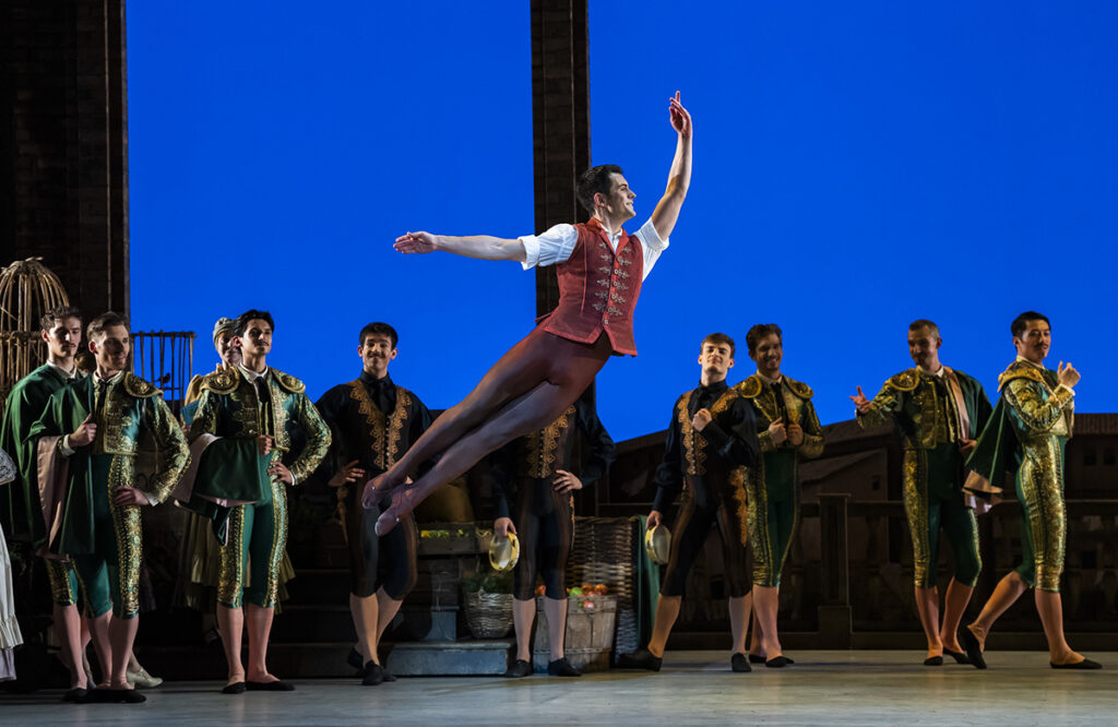 A scene from Don Quixote by Birmingham Royal Ballet @ Birmingham Hippodrome. Artistic Director Carlos Acosta. ©Tristram Kenton