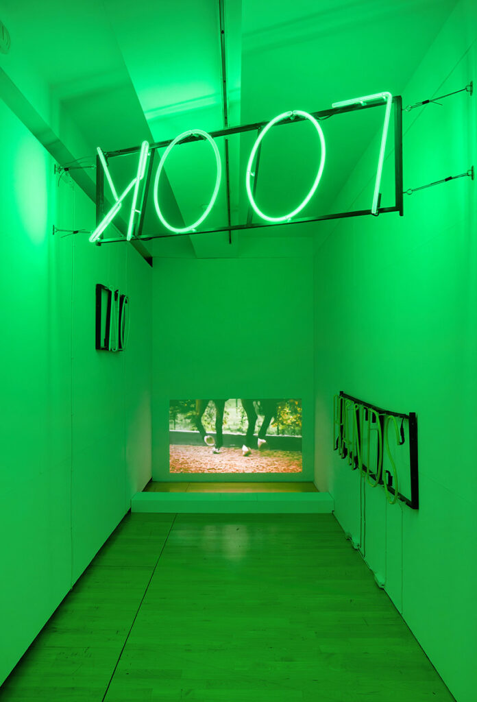 Simeon Barclay, Look No Hands, 2011. Photo by Michael Pollard