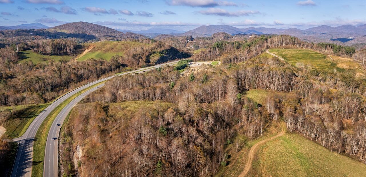 Scenic View of Appalachian Mountains and Highway Photo by Mark Stebnicki: https://www.pexels.com/photo/scenic-view-of-appalachian-mountains-and-highway-29056565/