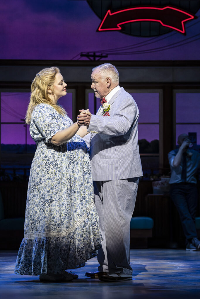 Waitress Photo by Johan Persson