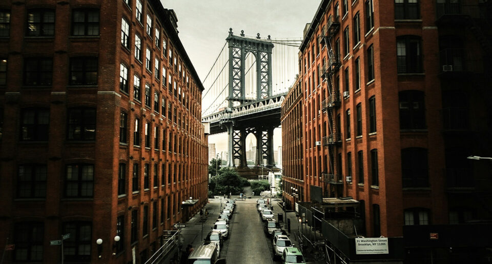 DUMBO, Brooklyn Bridge, Brooklyn, New York, USA Photo by Garin Chadwick on Unsplash