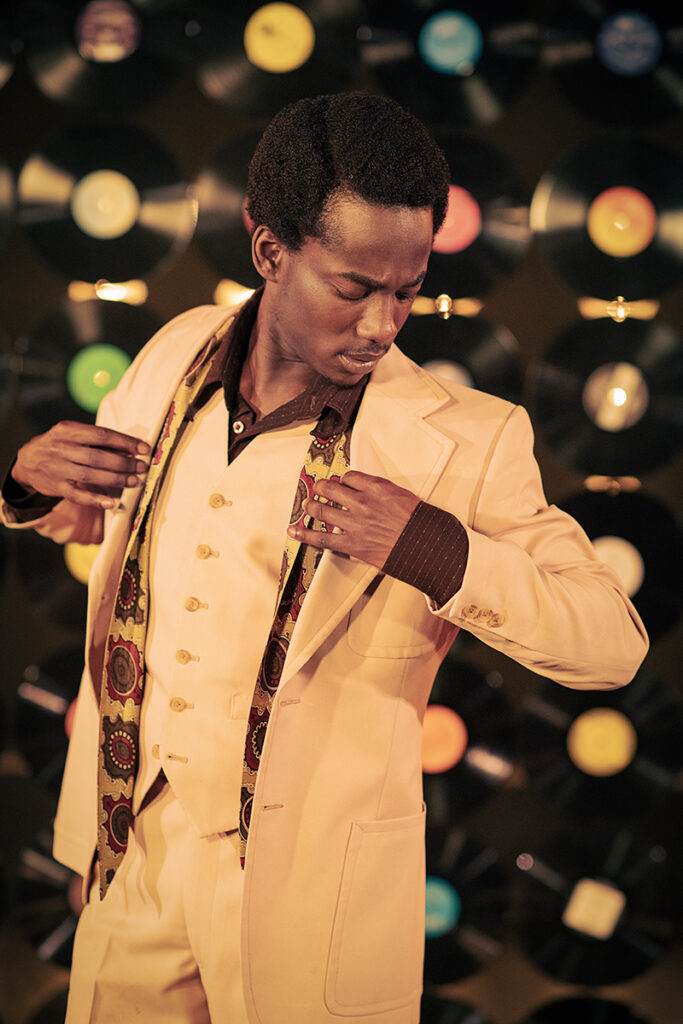 The Brown Suite (c) Viktor Erik Emanuel - Fundamentally Dance