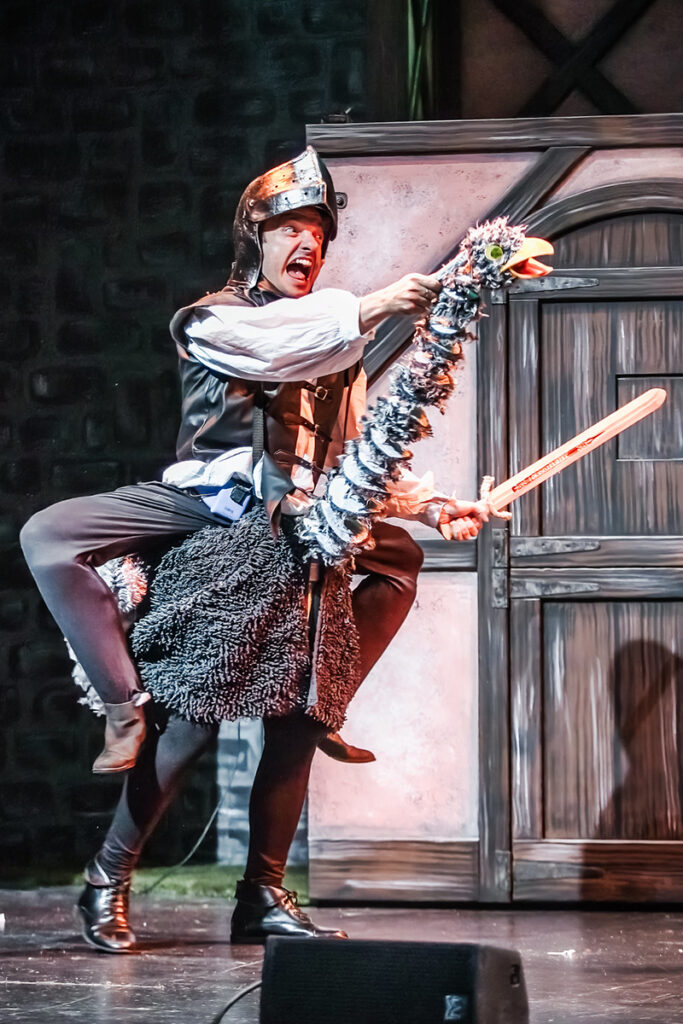 Al Dunn in Le Navet Bete's King Arthur