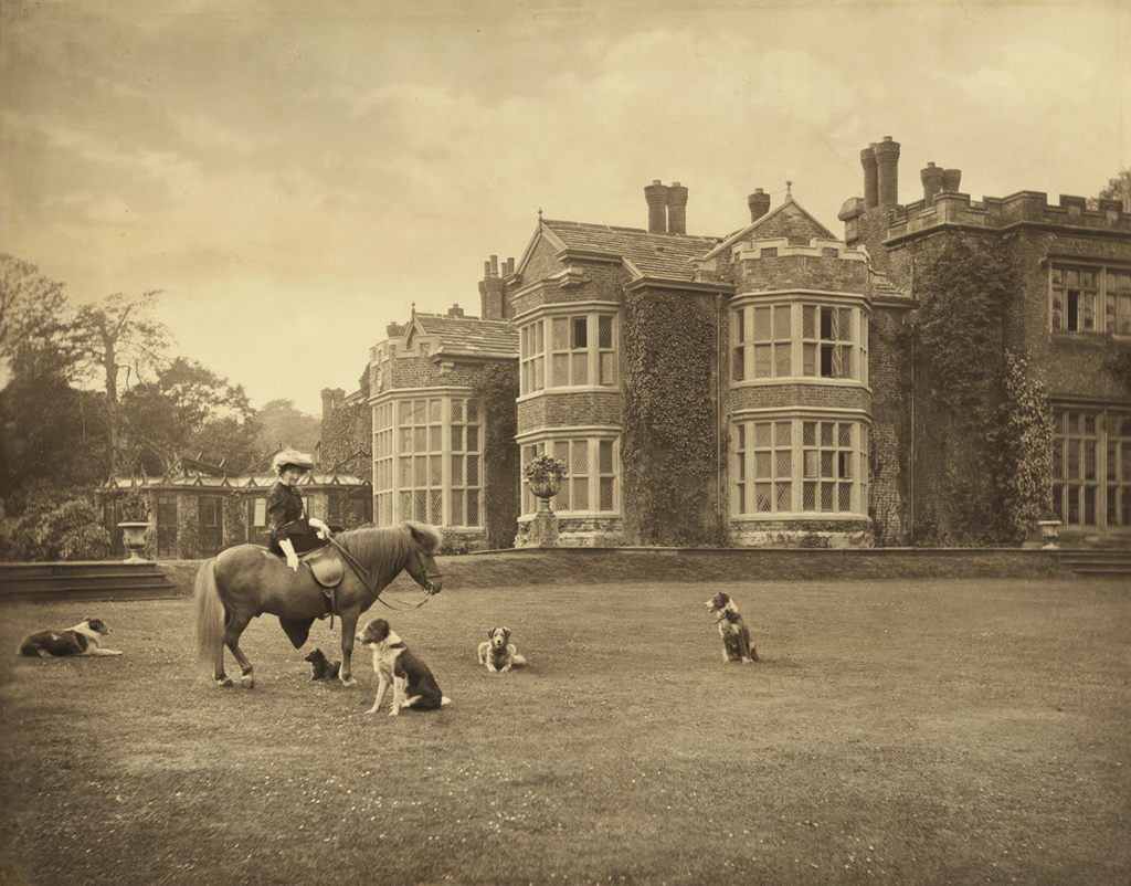 Vintage Lady Hopwood Front Lawn Courtesy Geoff Wellens Collection