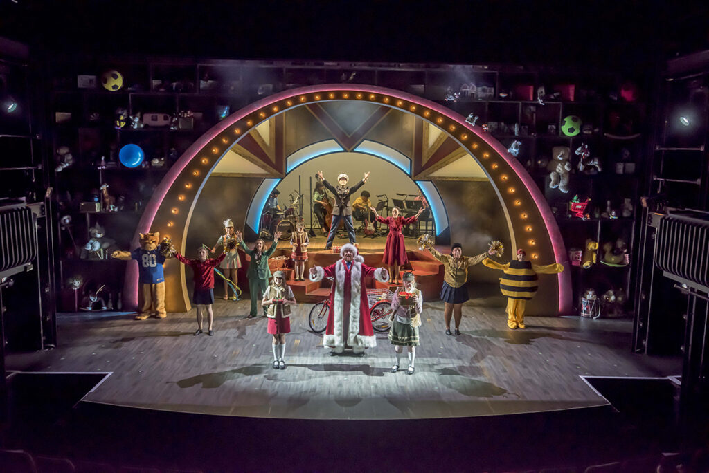 Miracle on 34th Street at Home Photo by Chris Payne.